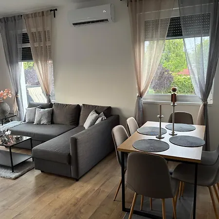 Lily Apartahotel Balatonlelle