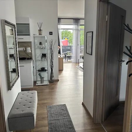 Lily Apartahotel 3*
